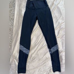 LULULEMON legging Sz medium